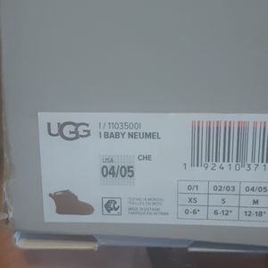 Baby ugg shoes